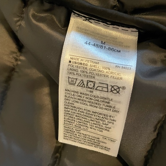 Men’s Gap puffer vest size medium black - Picture 5 of 7